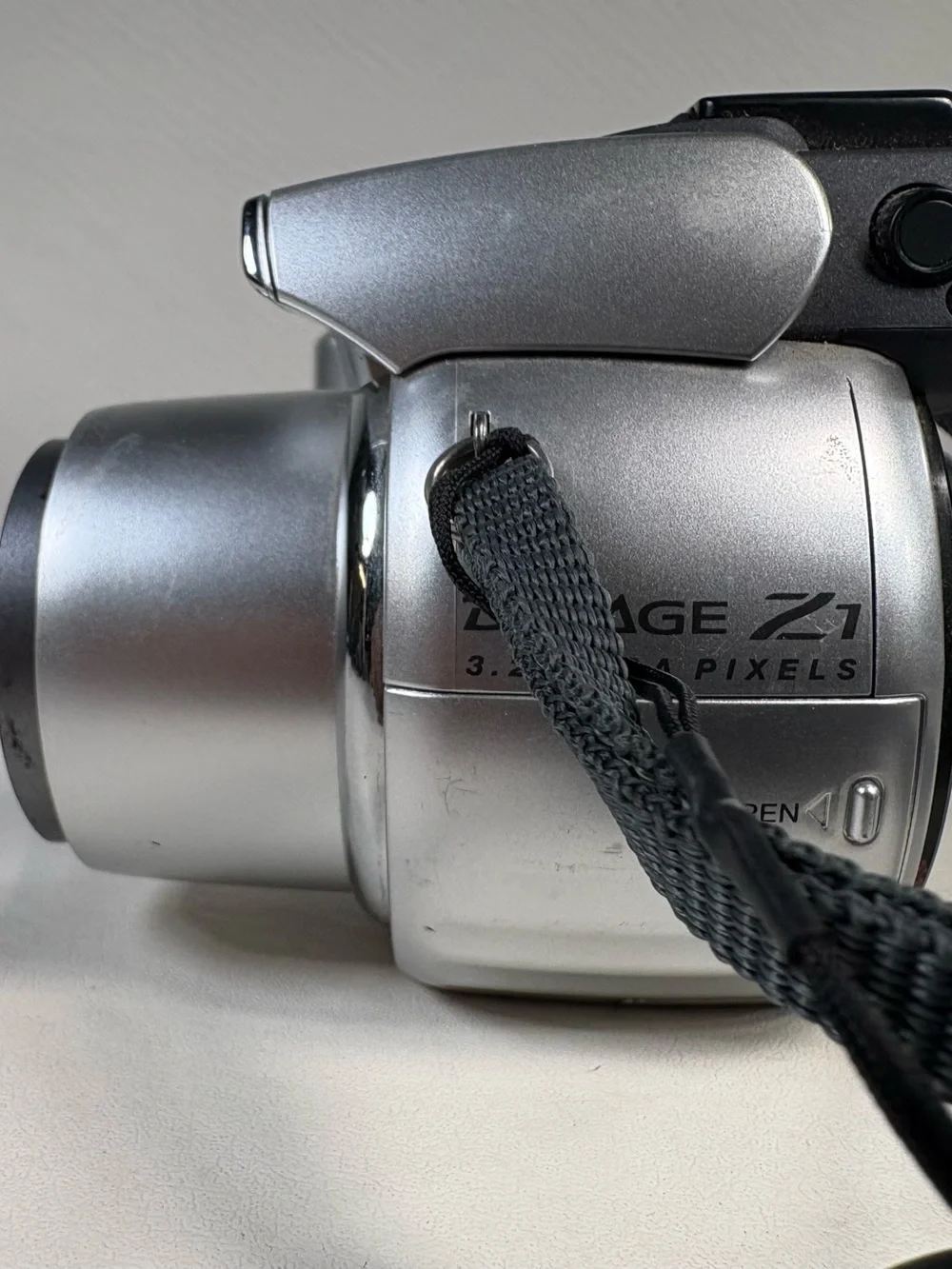 Minolta dimage z1
